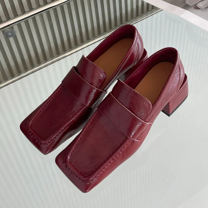 女性用スクエアトゥチャンキーヒールドレスシューズ、ソフトレザ - Leather Work Flats Women のレビューと価格