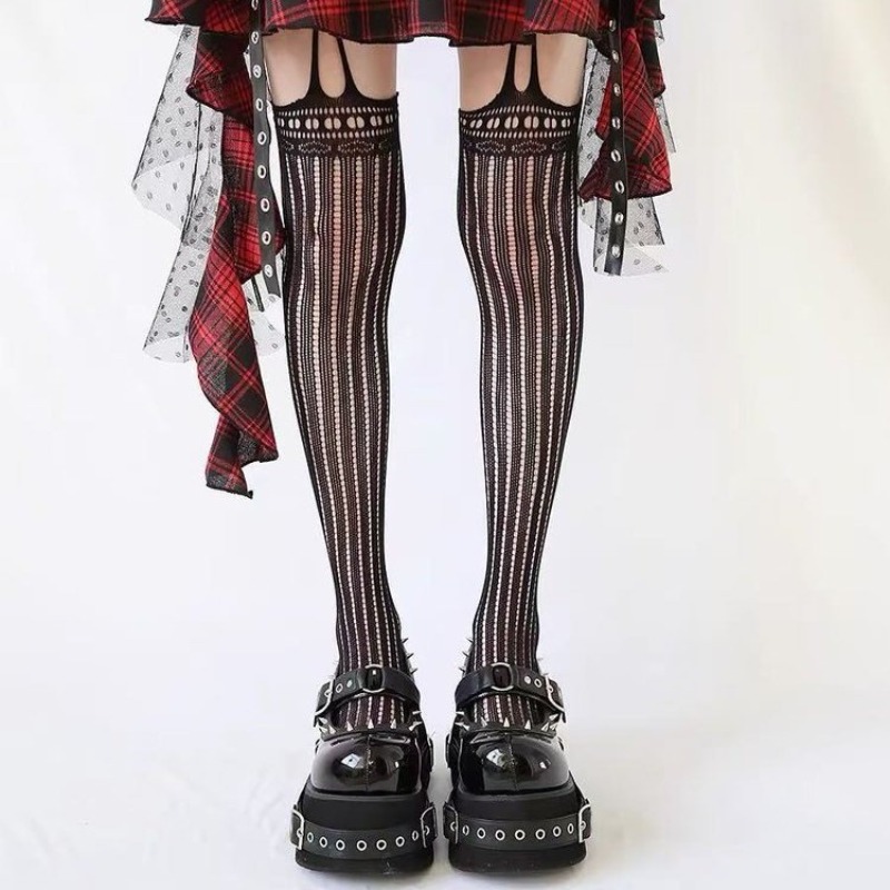 女性のための靴高められたリベットベルトバックルパンクローファ - Leatherwork Rivets のレビューと価格