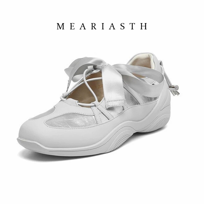 2026年春と秋のレディースローヒール韓国風パールチェーン付 - Leather Work Flats Women のレビューと価格