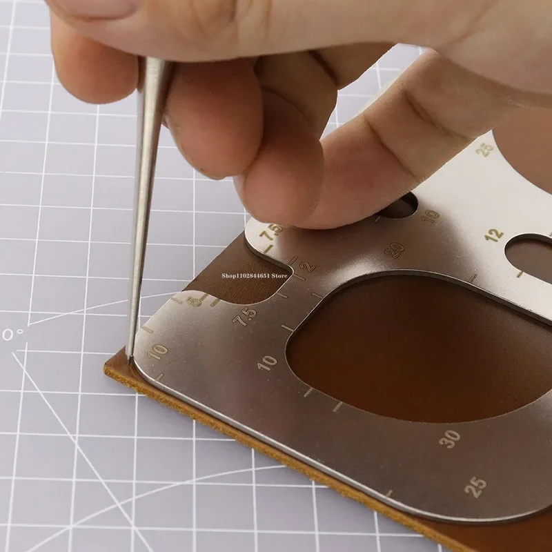 ステンレス製ポジショニング定規,マーカーテンプレート,革細工 - Leatherwork Templates のレビューと価格