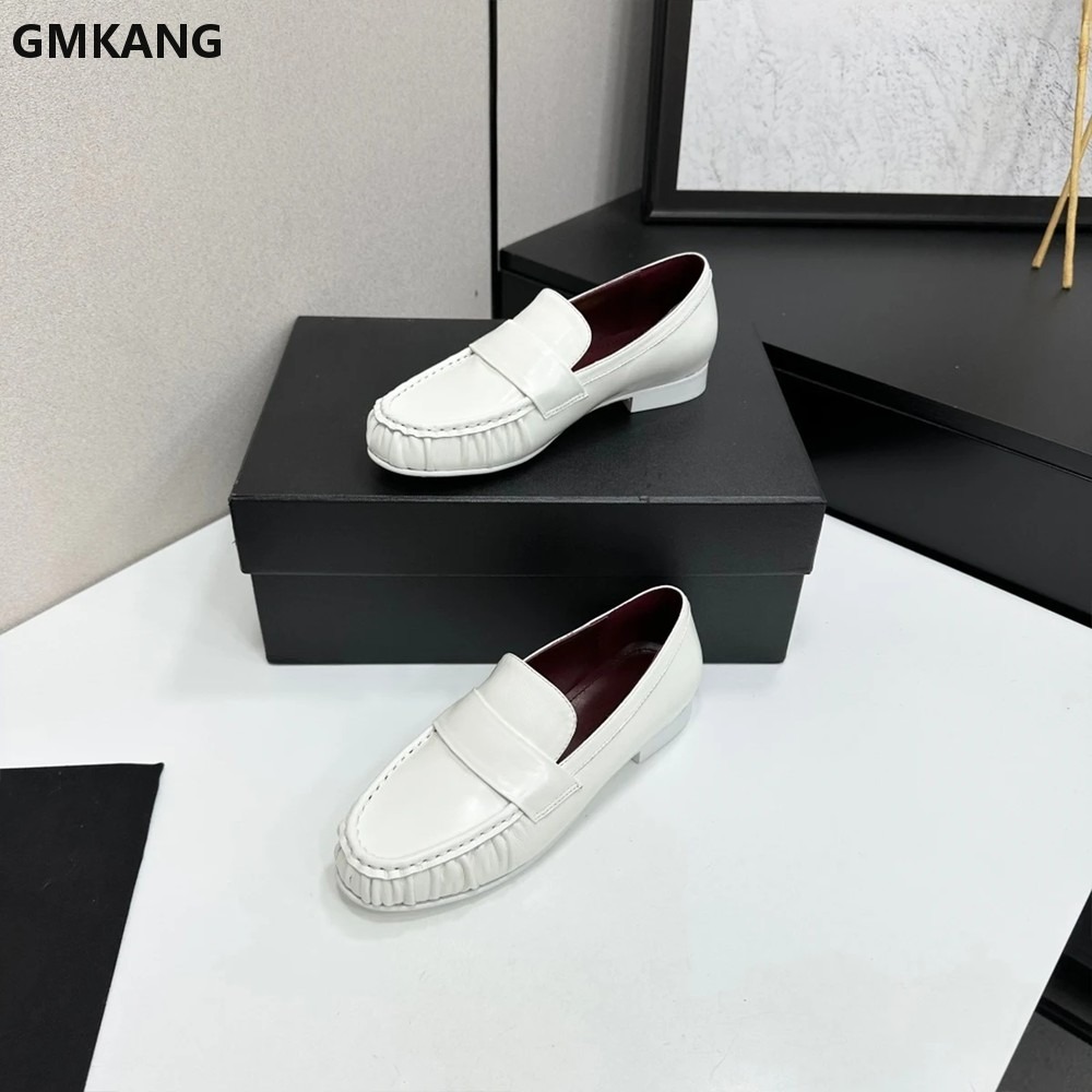 レディース本革ローファー、ローヒール、滑り止め、厚底、通勤靴 - Leather Work Flats Women のレビューと価格